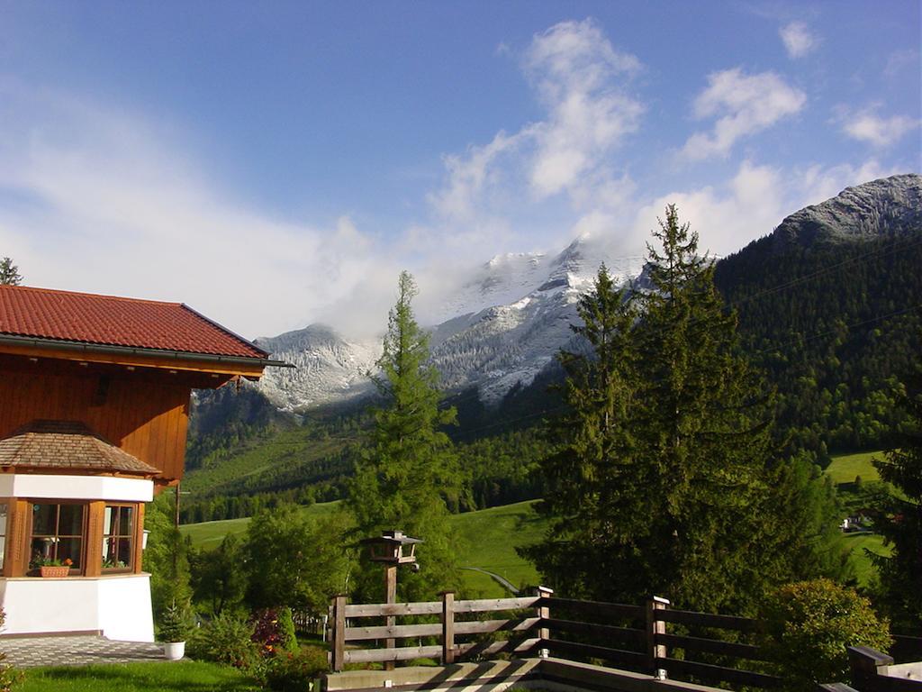 Ferienwohnung Irmgard Steinberg am Rofan Exterior foto